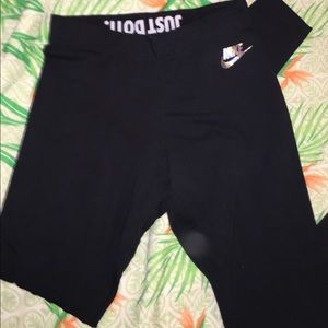 Nike leggings